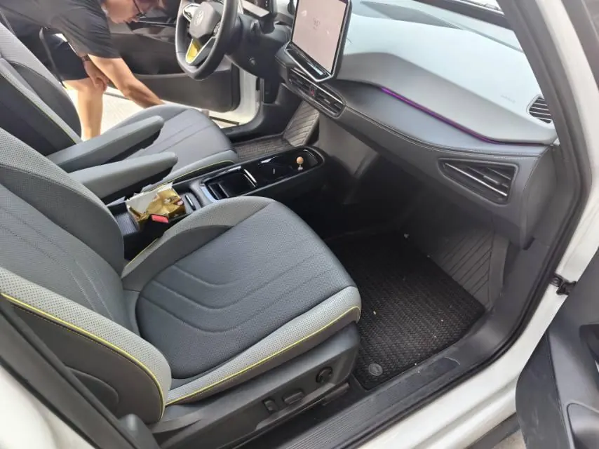 Volkswagen 2025 ID. 3 Smart Extremely Intelligent Automatic Gear 5
