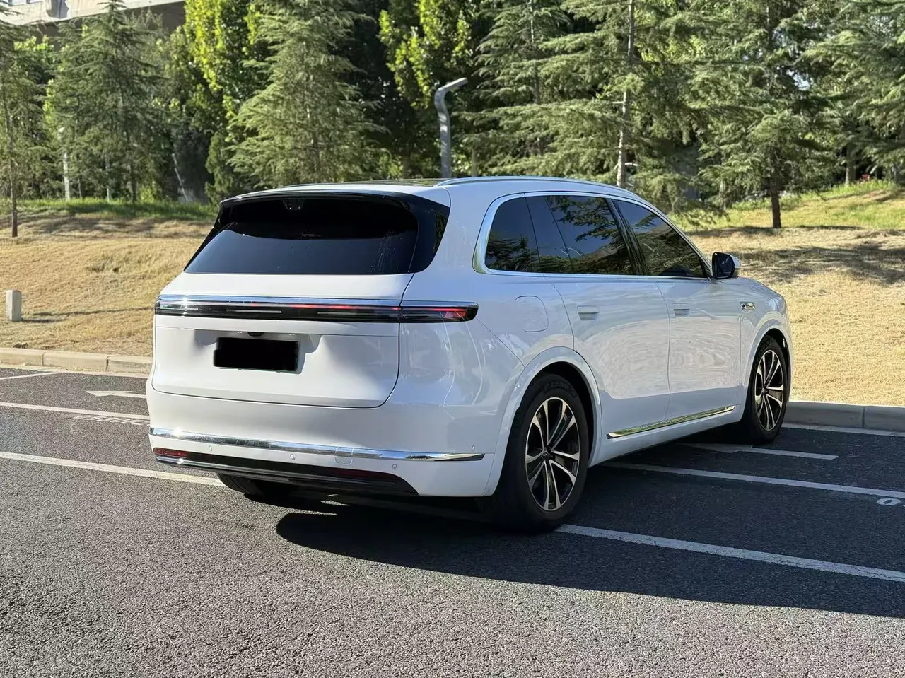 AITO 2026 AITO M7 extended range Ultra 4-wheel drive version 6 seats (192-line laser Radar) automatic gear 4
