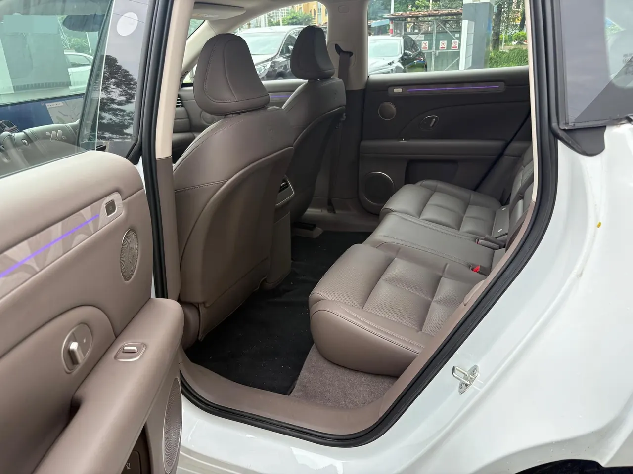 IM 2026 IM LS6 52 Max automatic gear 6