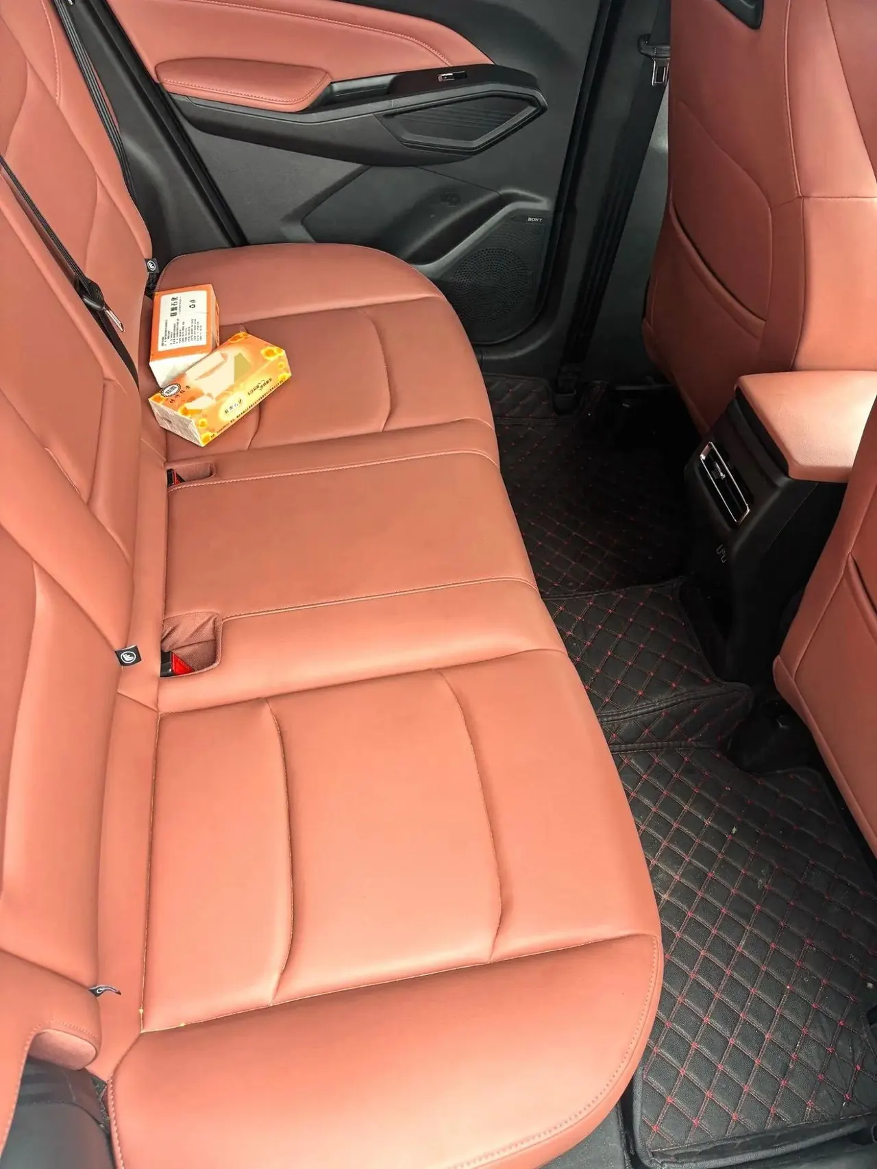 ChangAn 2026 X5 PLUS 1.5T Excellent PRO Automatic Gear 3