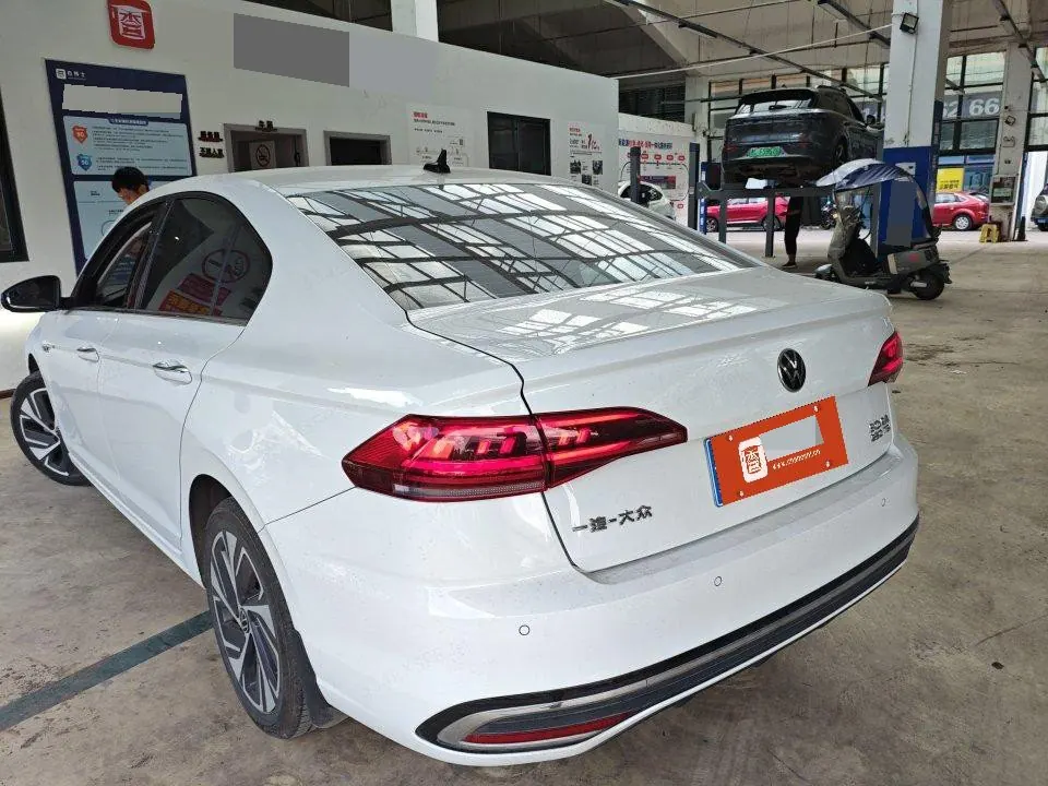 Volkswagen 2023 Bora 1.4TSI 280TSI Zunxing Edition Automatic Gear 3