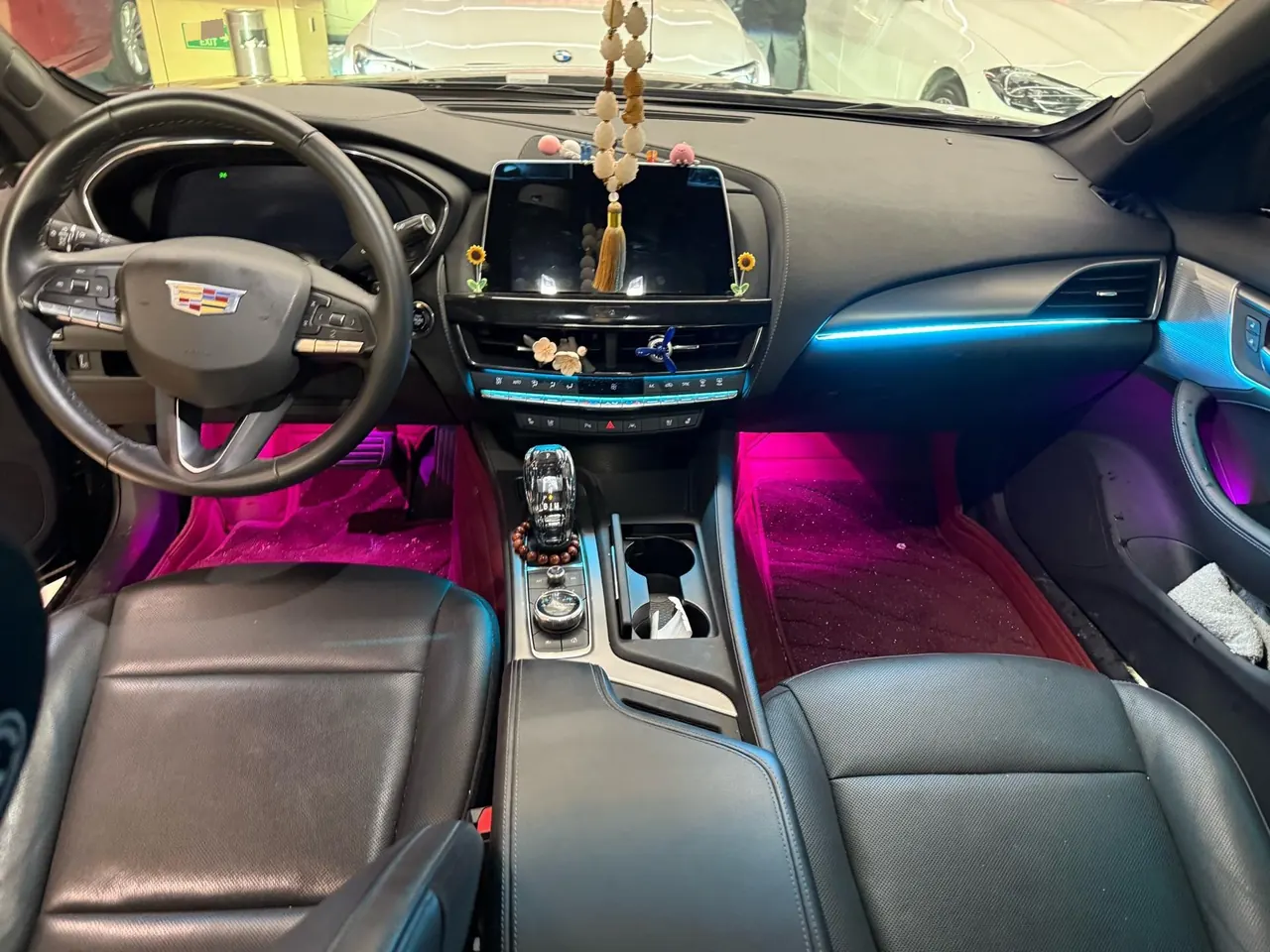 Cadillac 2023 CT5 2.0T 28T Luxury (Standard Edition) Automatic Gear 5