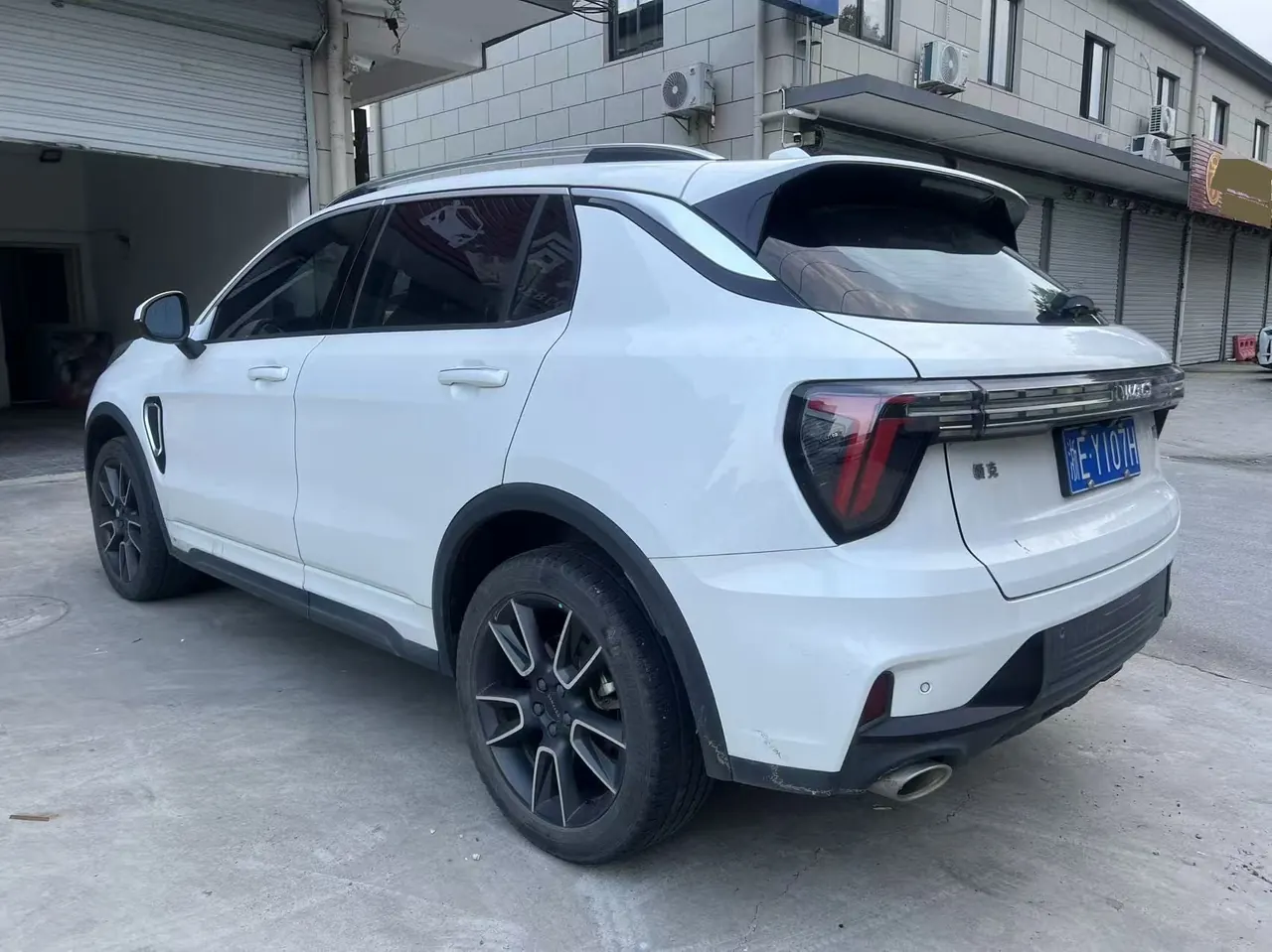 LYNK&amp;CO 2023 LYNK&amp;CO 01 2.0TD Two-Drive Pro Automatic 2