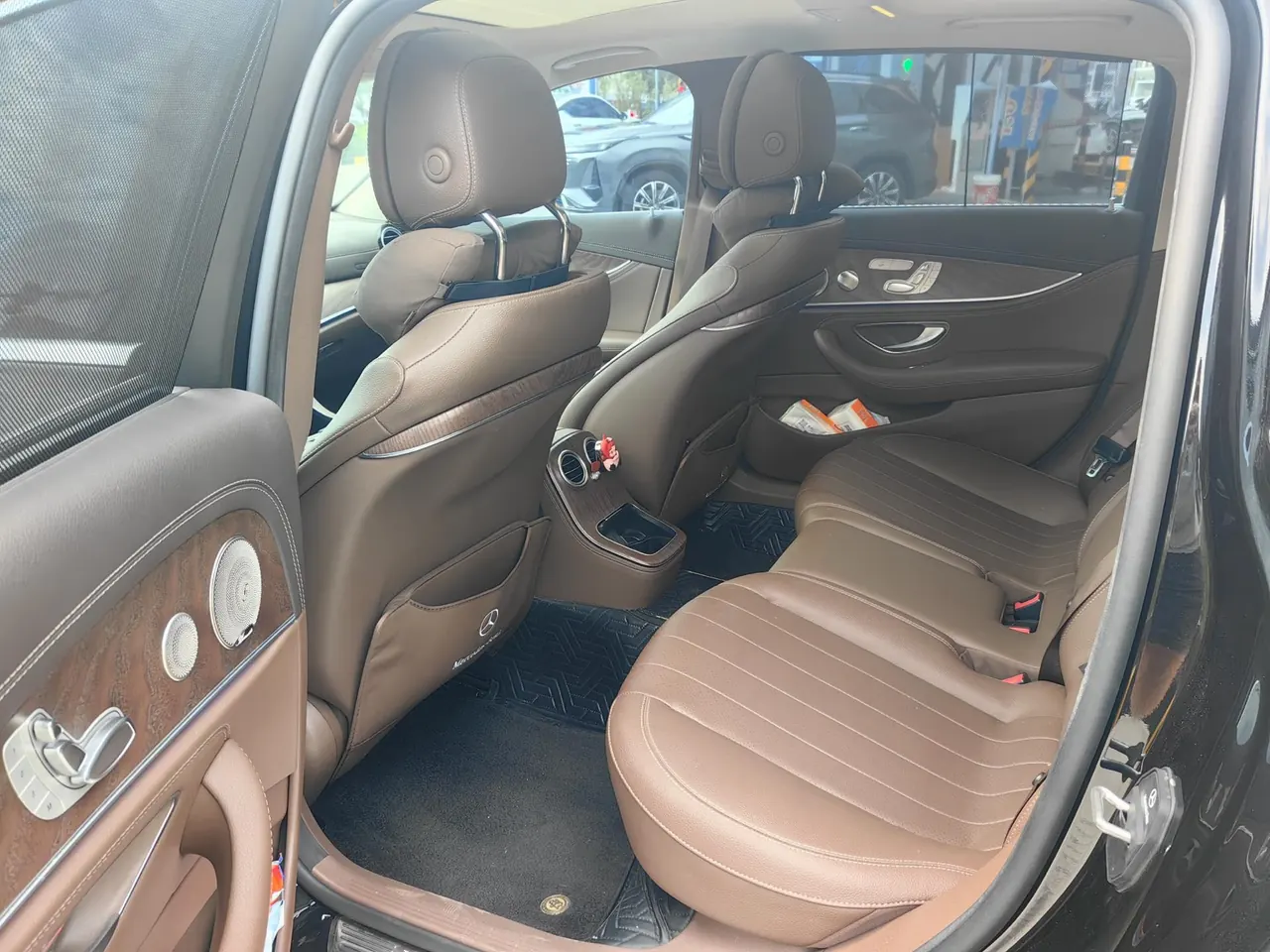 Mercedes Benz E Class 2023 E 300 L 2.0T Luxury Automatic Gear 5