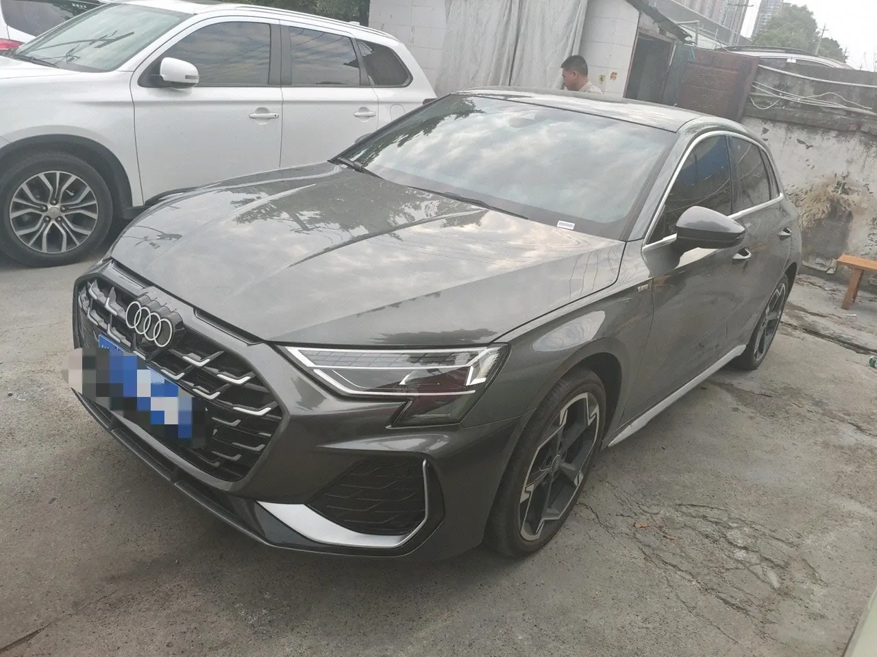 打开图片灯箱:Audi 2026 A3 Sportback 1.5TFSI 35TFSI Flying Premium Luxury Choice Bag (Modified) Automatic Gear