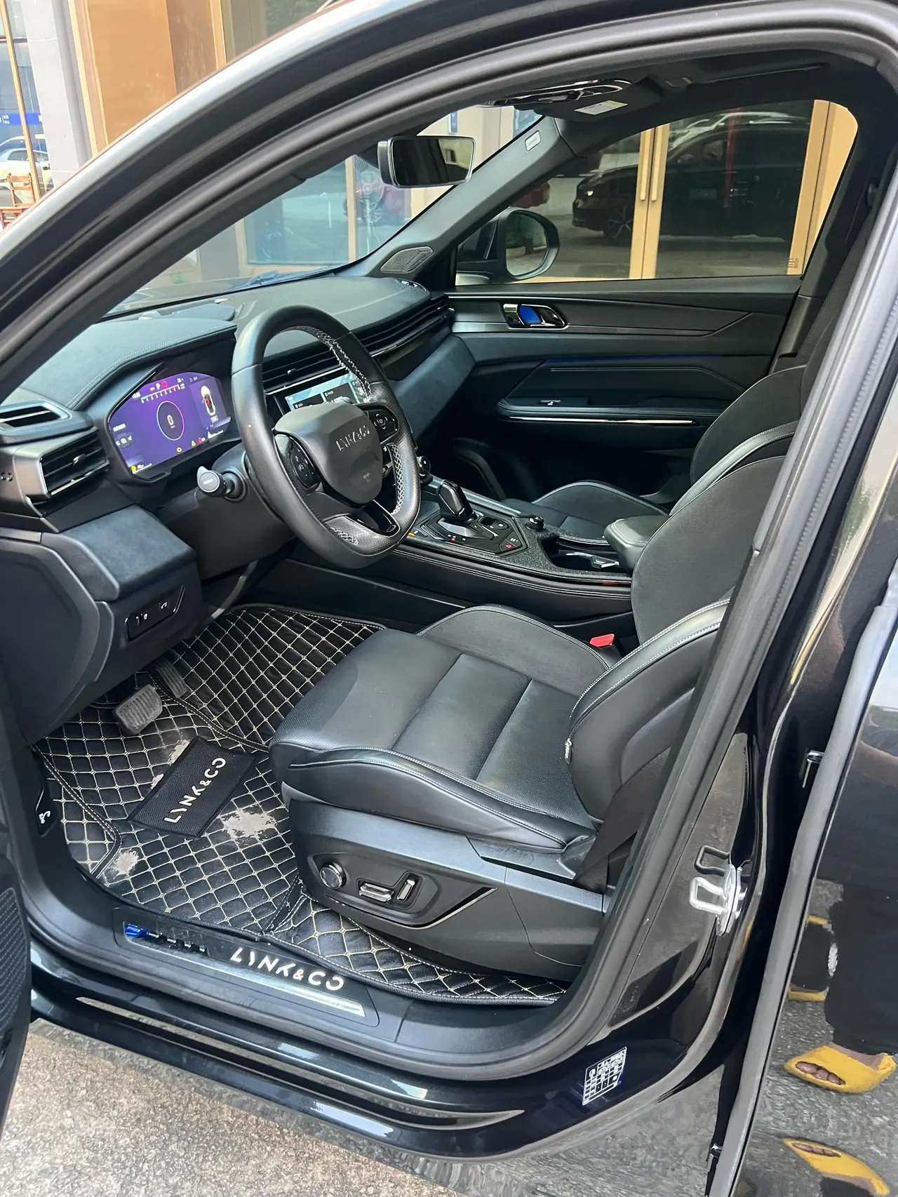 LYNK&amp;CO 2021 LYNK&amp;CO 01 2.0TD four-wheel drive Halo automatic gear 3