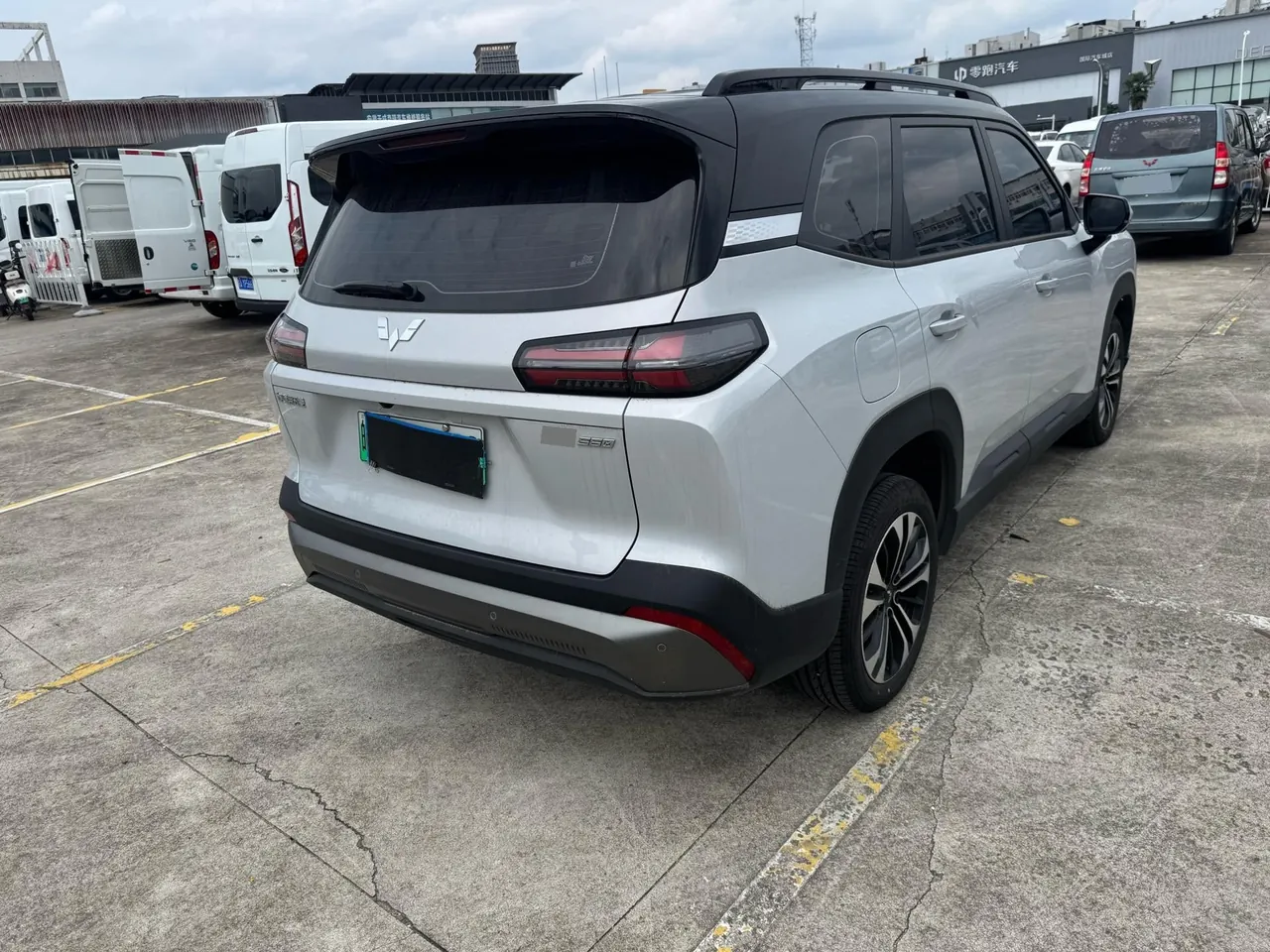 WuLing 2026 Starlight 560 1.5 Stepless 125km Luxury Automatic Transmission 4