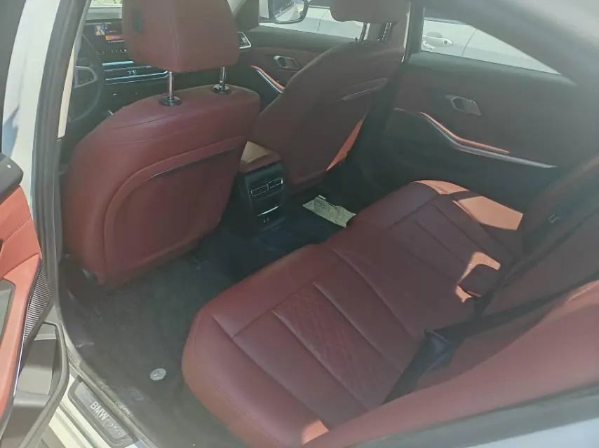BMW 2024 i3 eDrive 35 L automatic gear 5