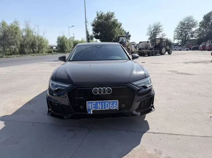 Audi 2022 A6L 2.0TFSI 40TFSI Deluxe Dynamic Automatic 2