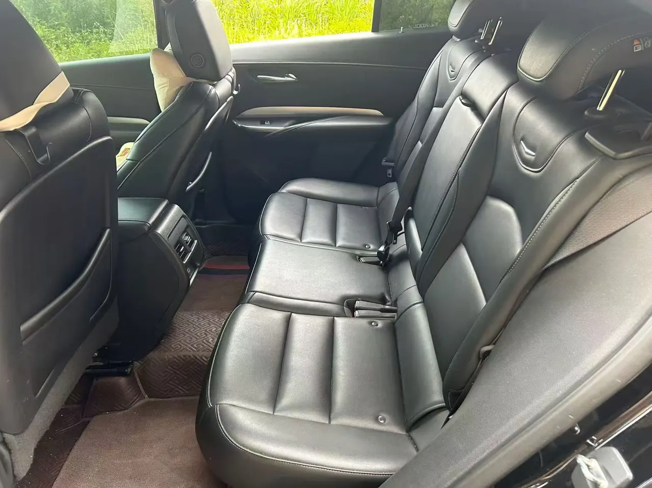 Cadillac 2021 XT4 2.0T 28T Two-Drive Leading Automatic Gear 7