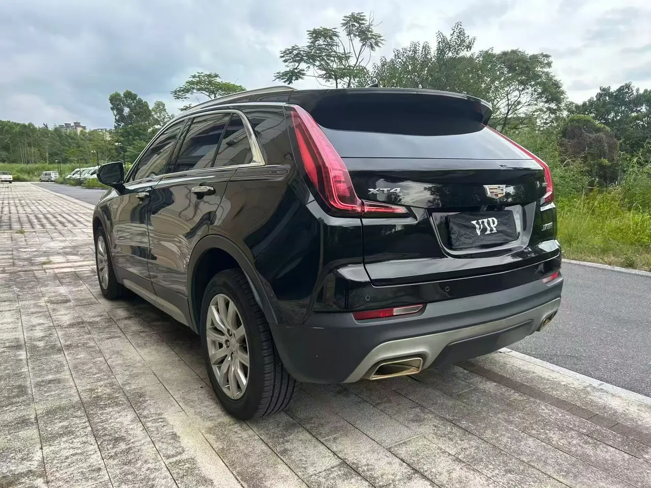 Cadillac 2021 XT4 2.0T 28T Two-Drive Leading Automatic Gear 8
