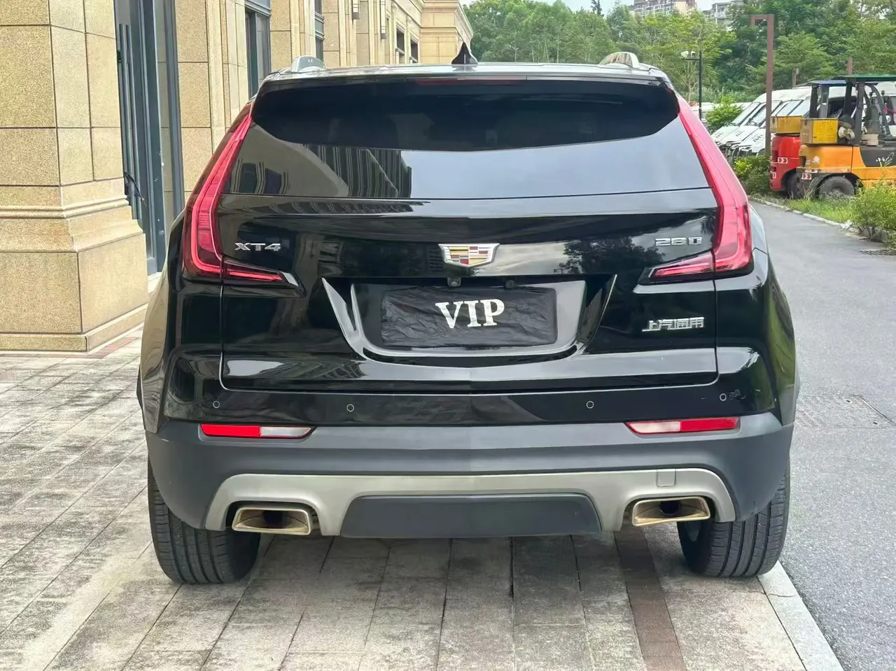 Cadillac 2021 XT4 2.0T 28T Two-Drive Leading Automatic Gear 9