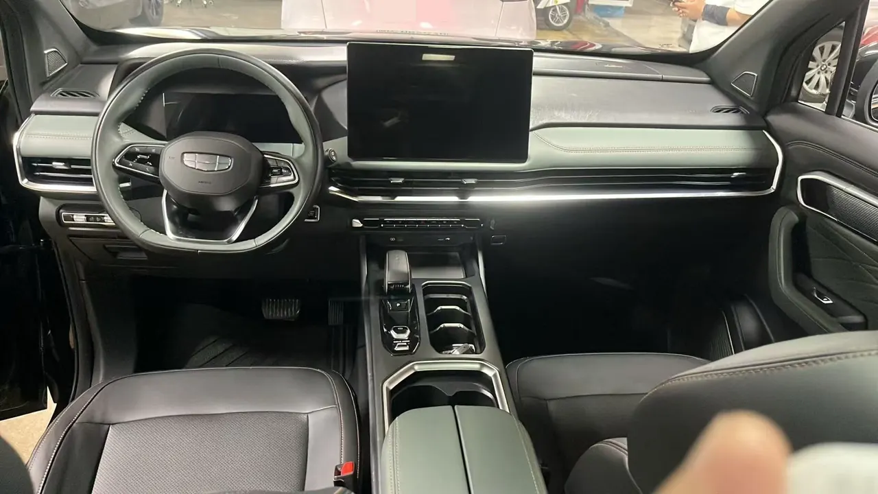 Geely 2024 Hao Yue L 2.0TD Luxury Automatic Transmission 6