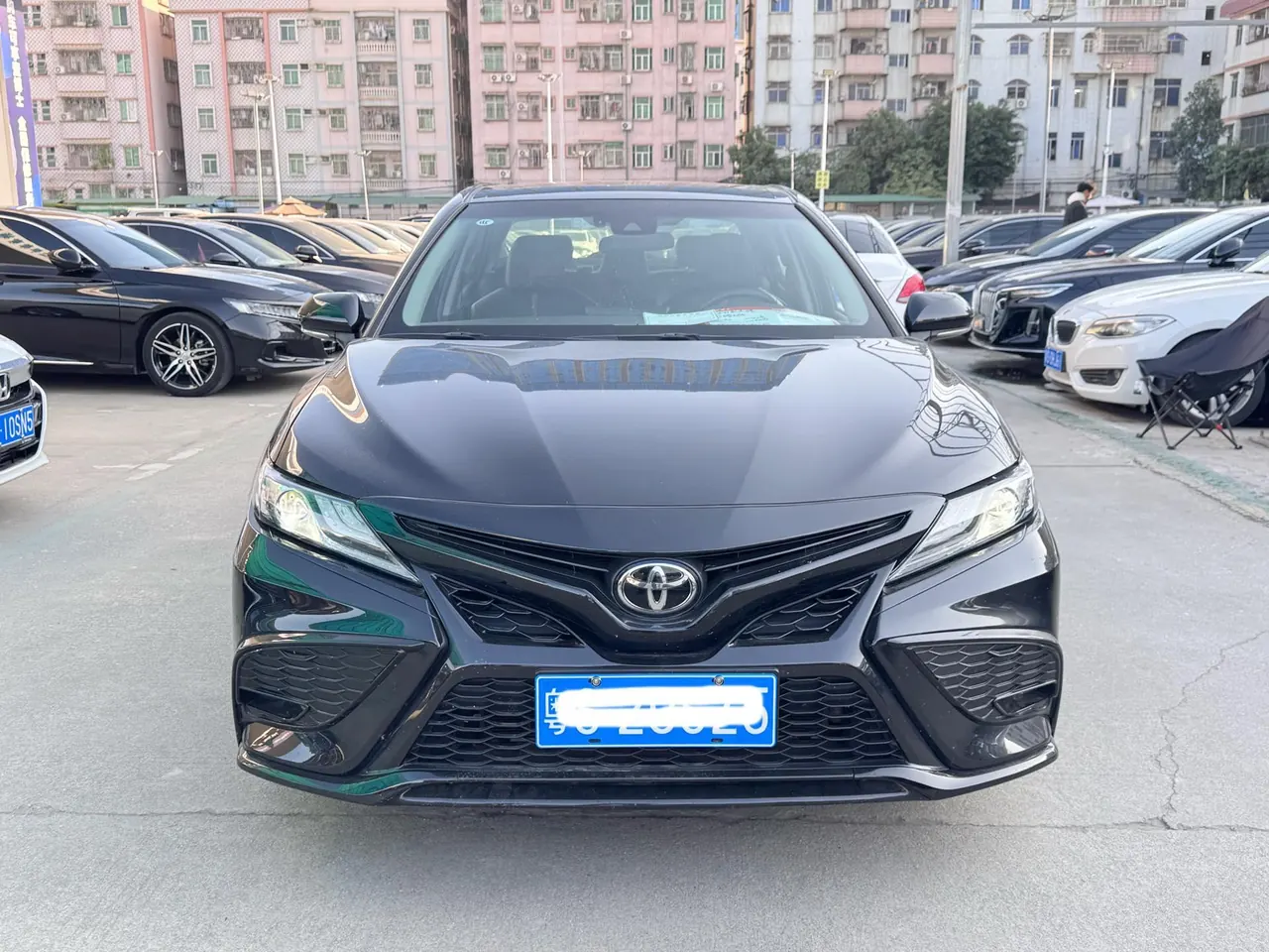 Toyota 2022 Camry 2.0S Stepless Knight Edition Automatic Gear 2