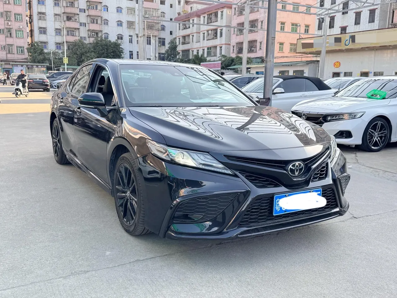 Toyota 2022 Camry 2.0S Stepless Knight Edition Automatic Gear 5