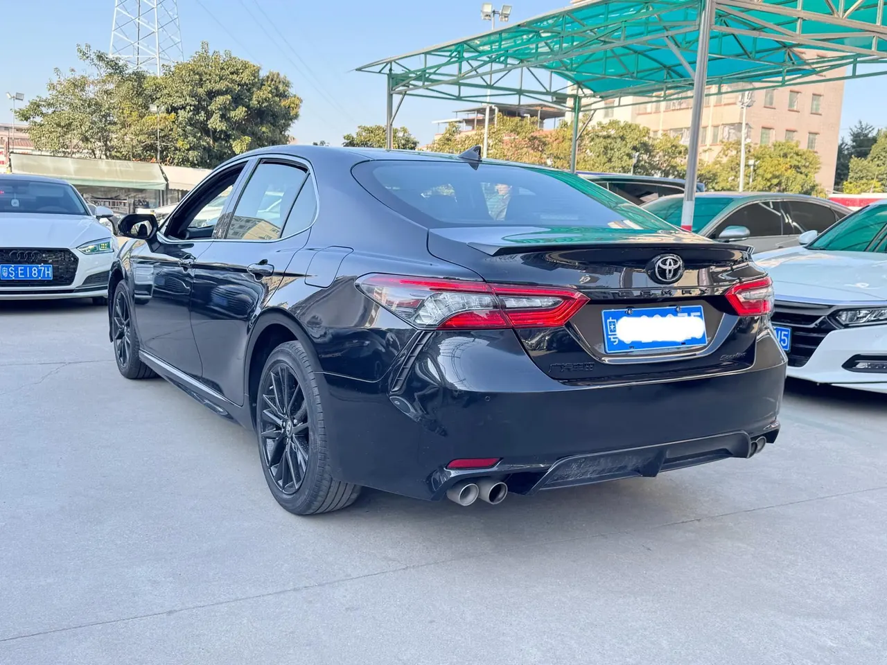 Toyota 2022 Camry 2.0S Stepless Knight Edition Automatic Gear 6