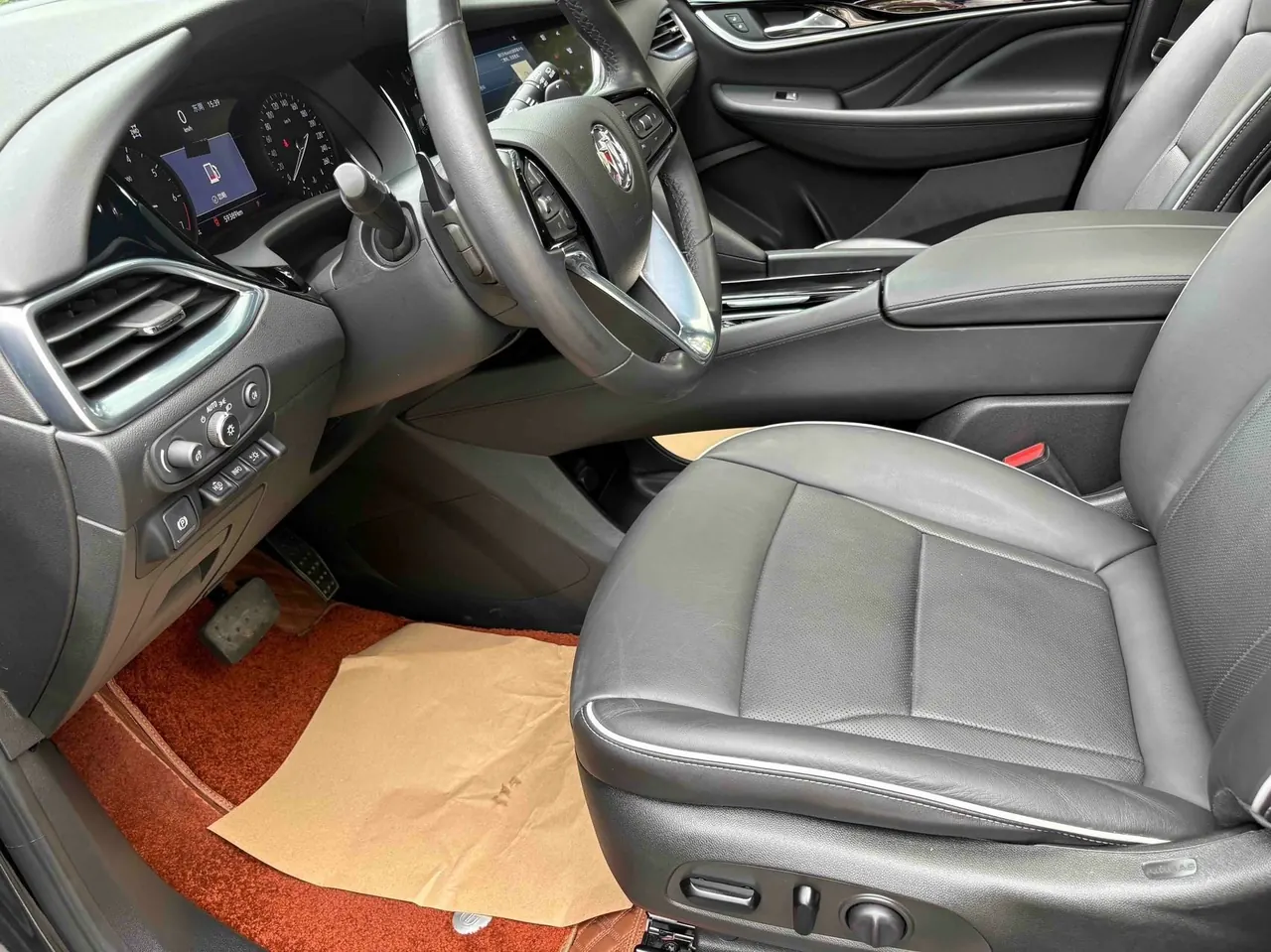 Buick 2022 Angke Flag 48V 2.0T 652T Four-wheel Drive Enjoy Flagship Automatic Gear 4