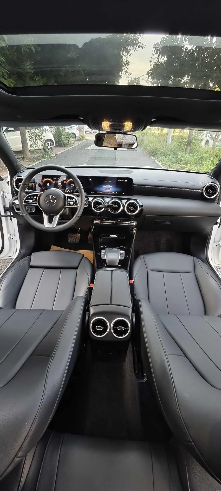 Mercedes Benz Class A 2022 A 180 L 1.3T automatic gear 6