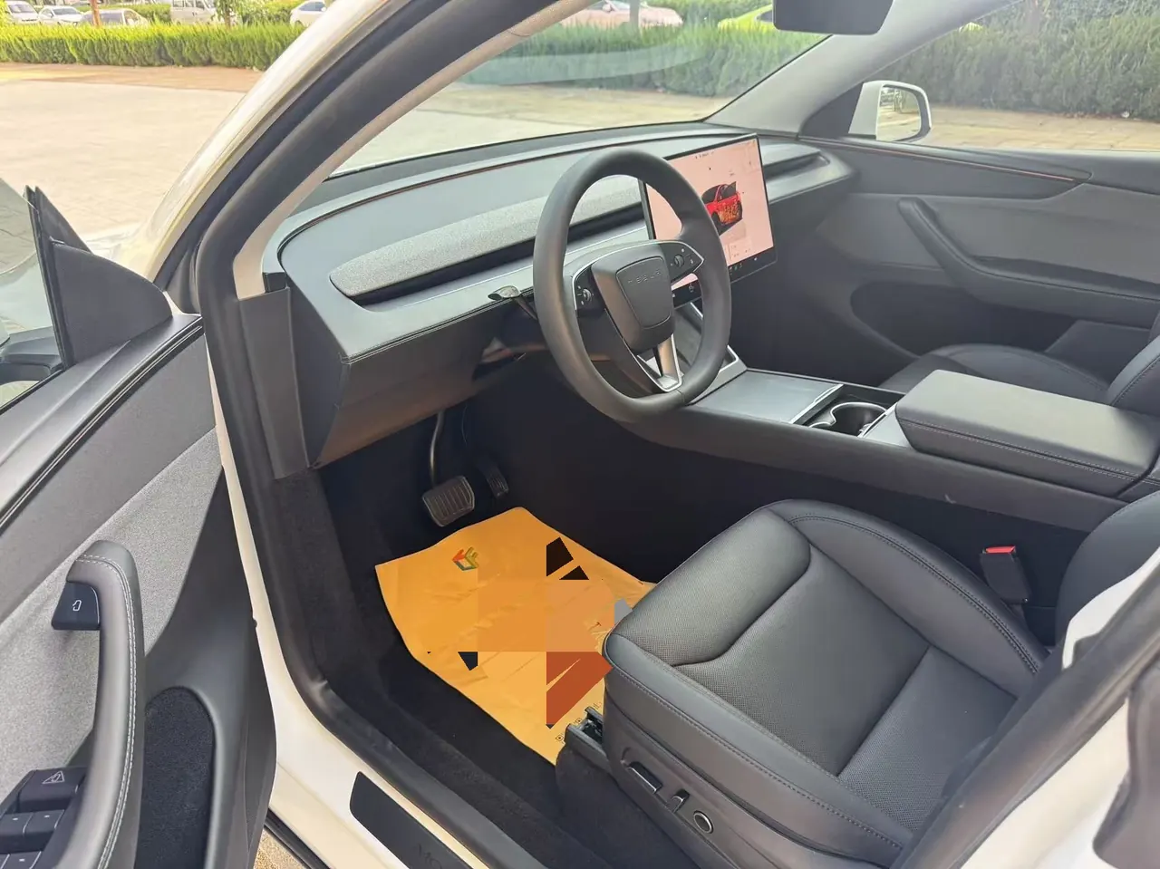 Tesla 2026 Model Y Long Range Rear-Wheel-Drive Automatic 6