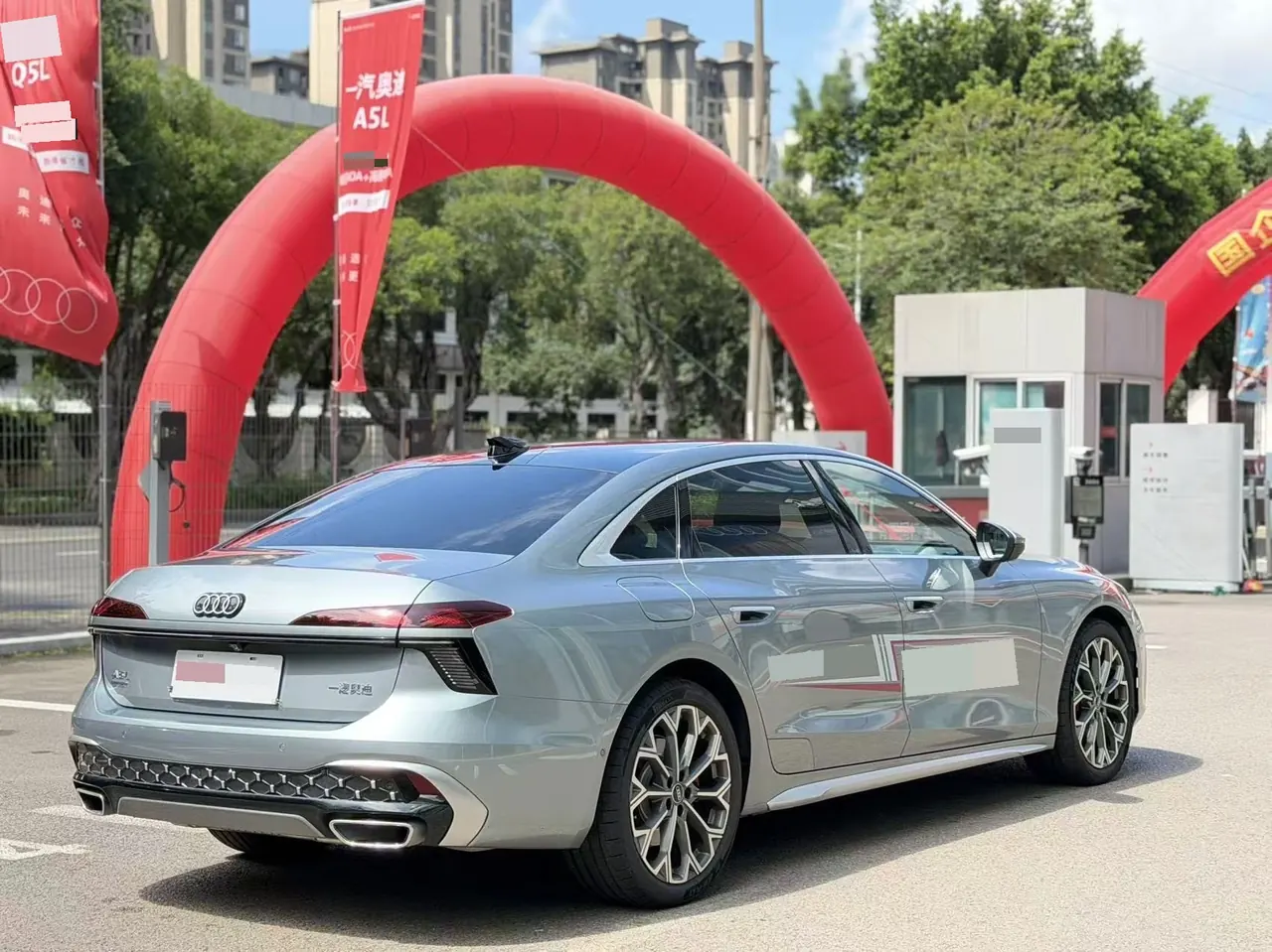Audi 2026 A6L 2.0T Quattro Enjoy Elegant Automatic Gear 5