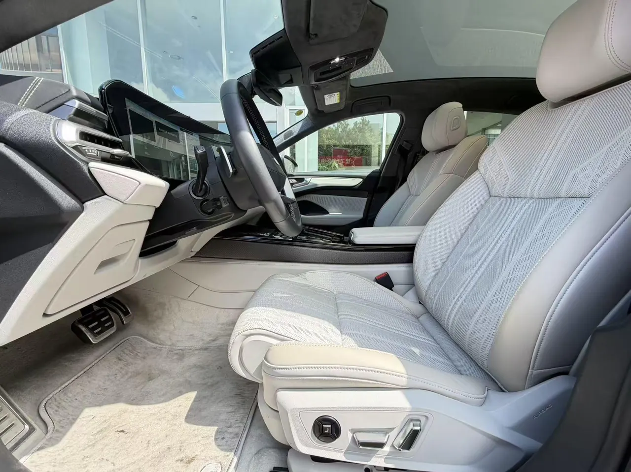 Audi 2026 A6L 2.0T Quattro Enjoy Elegant Automatic Gear 6