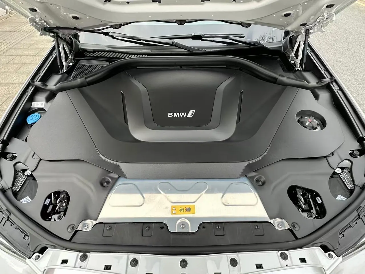 BMW 2024 iX3 leading automatic 8