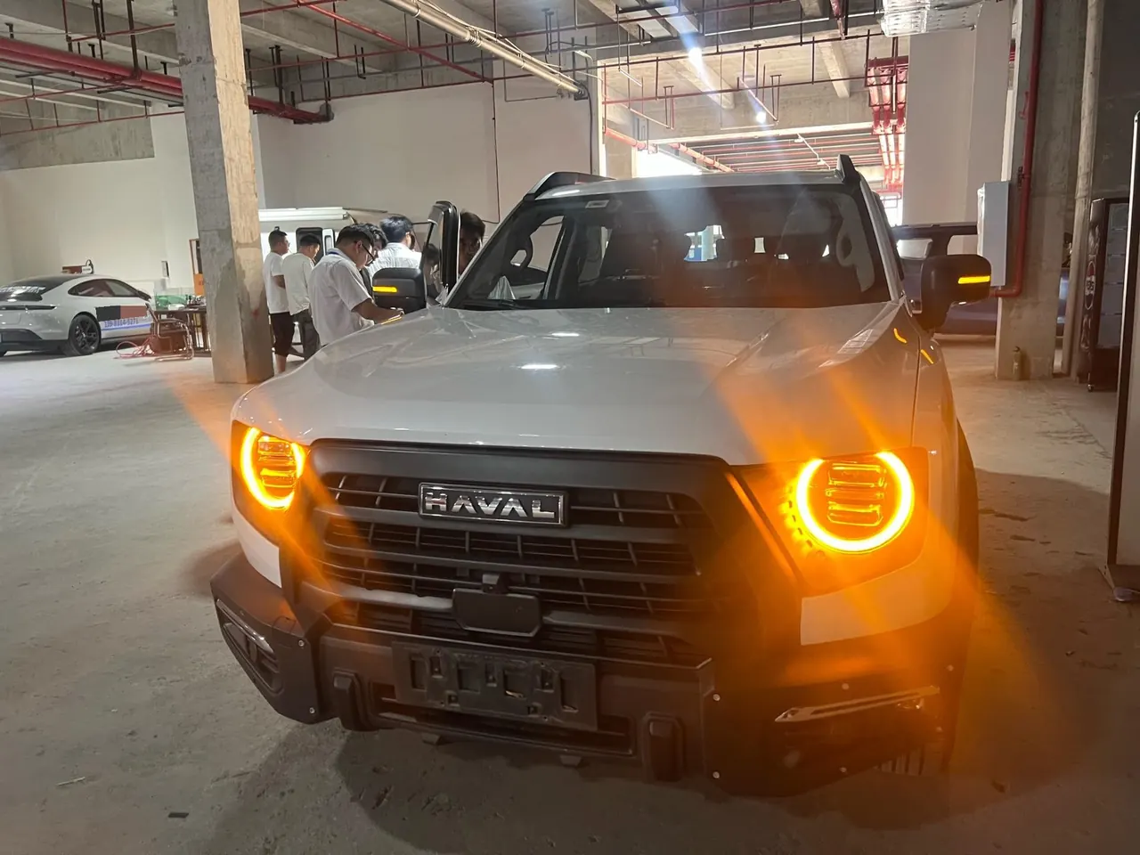 Haval 2024 H6 2.0T 4-wheel drive Max automatic gear 2