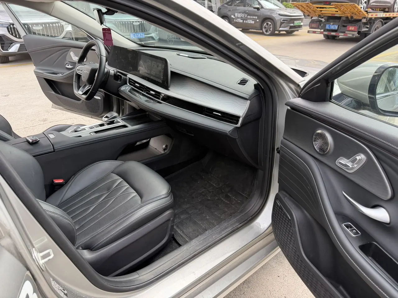 Chery 2025 Erez 8 1.6T Automatic Gear 6