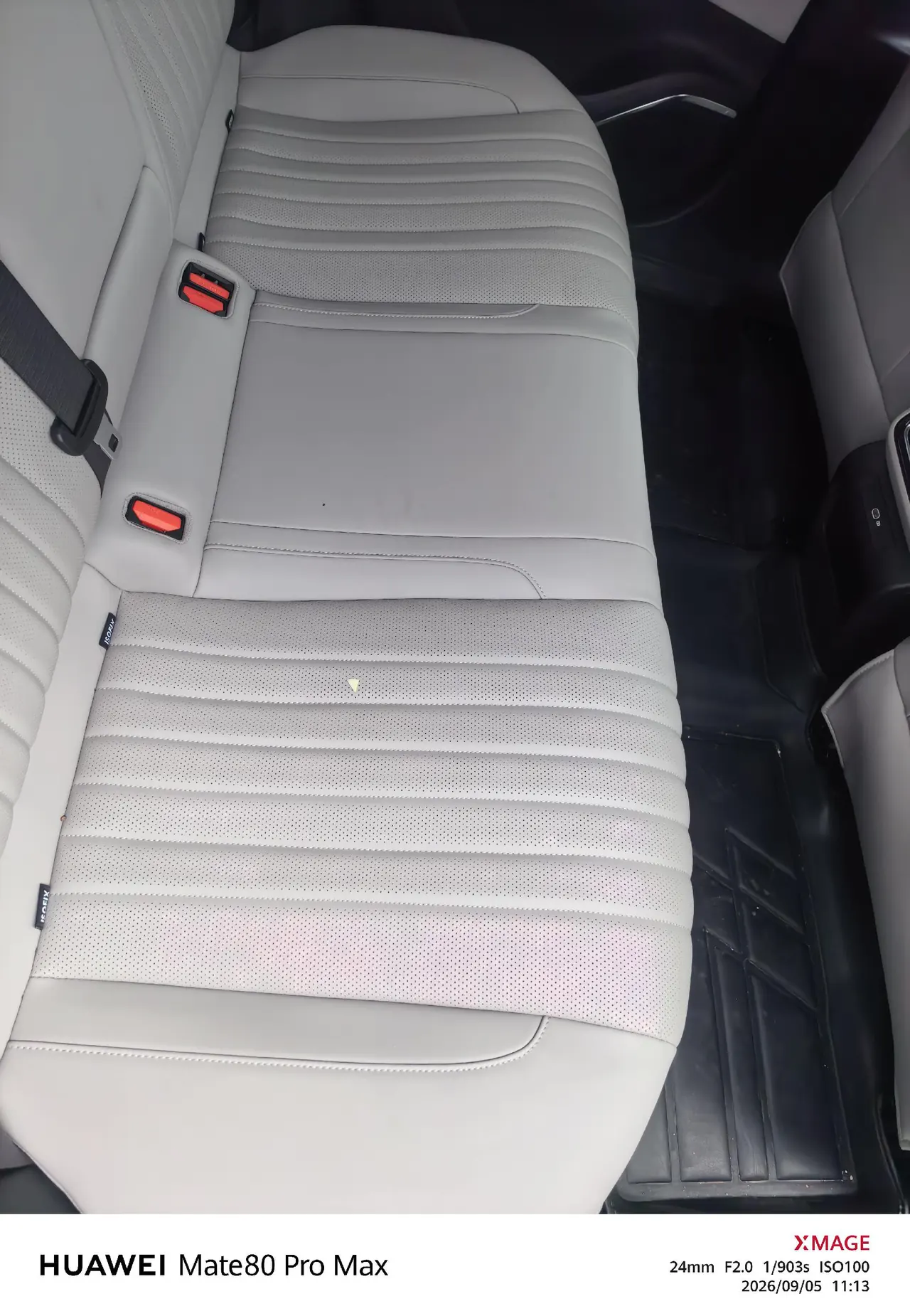 Geely Galaxy 2025 xingyao 6 EM-i 1.5 125km exploration version automatic gear 4