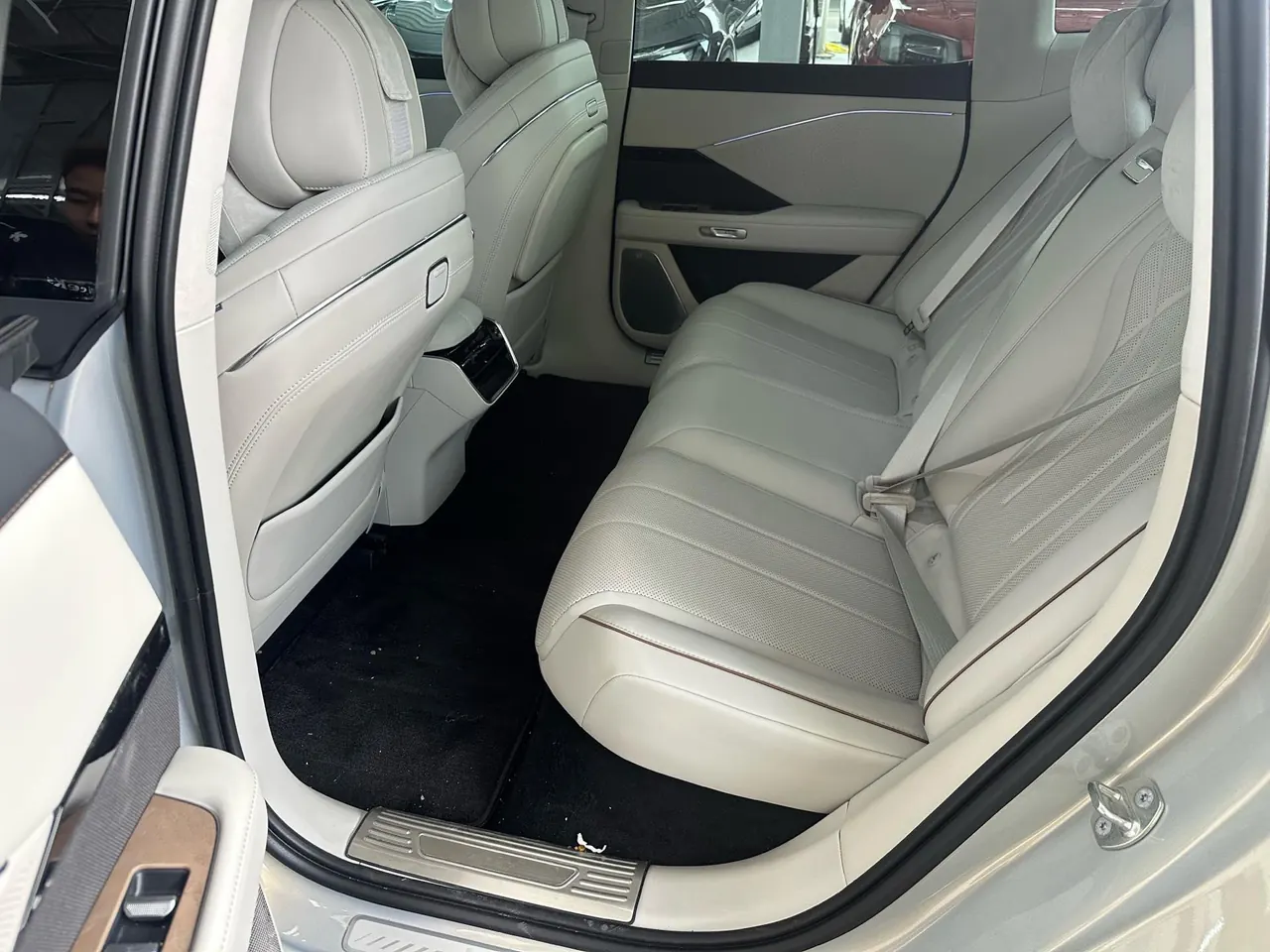 Toyota 2026 Platinum Intelligence 7 700 Max Laser Radar Edition Automatic Gear 5