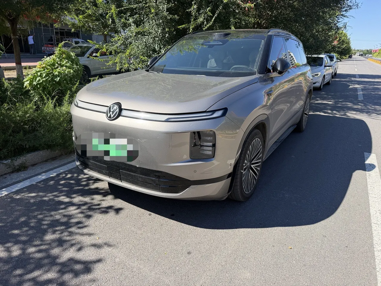 Volkswagen 2026 ID.ERA 9X Ultra 4-wheel drive automatic gear - View 1