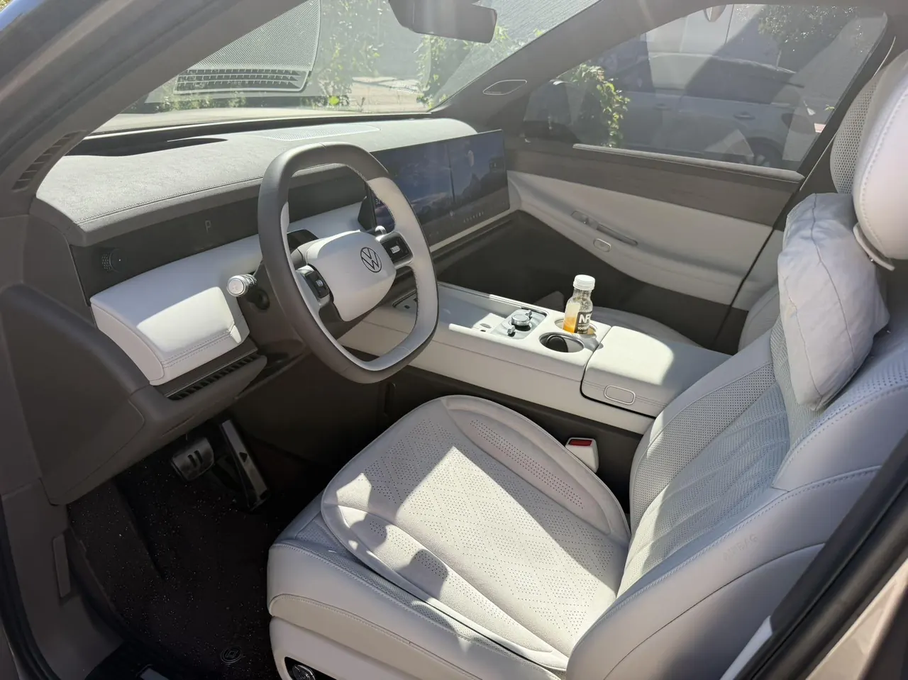 Volkswagen 2026 ID.ERA 9X Ultra 4-wheel drive automatic gear 6