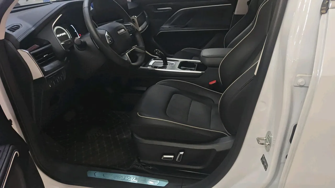 Haval 2023 H6 1.5T National Tide Champion Edition Automatic Gear 6