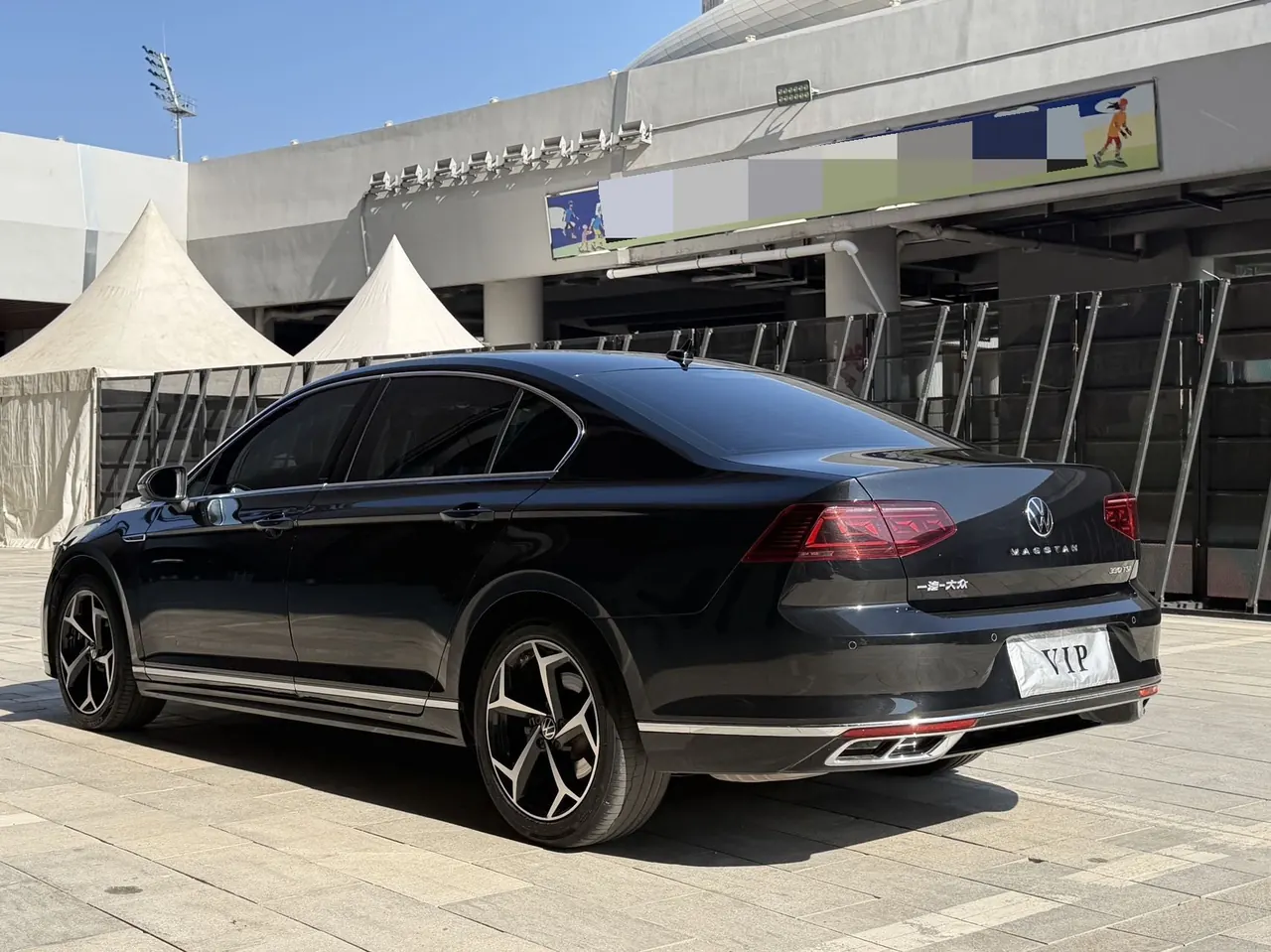 Volkswagen 2023 Magotan 2.0TSI 330TSI 2 million Commemorative Luxury Automatic Gear 9