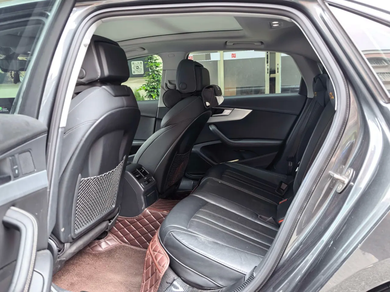 Audi 2022 A4L 2.0TFSI 40TFSI Deluxe Dynamic Automatic 9