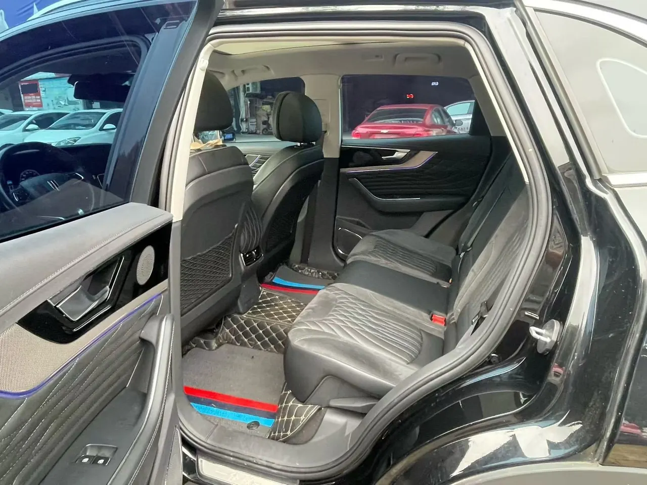 HongQi 2022 HS5 2.0T Zhilian Flag Collar Edition Automatic Gear 5