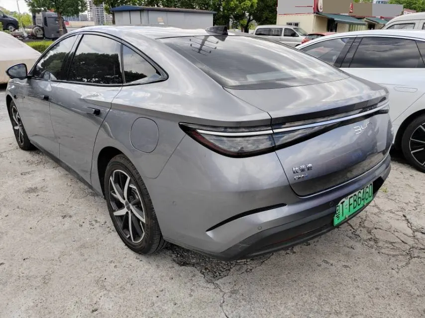 BYD 2026 Seal 07 DM-i 1.5T Stepless 230km Honorable Automatic Gear 4