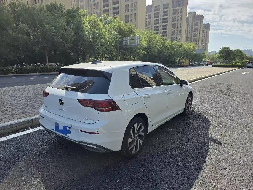 Volkswagen 2026 Golf 8 PRO 1.5TSI 300TSI Automatic 8