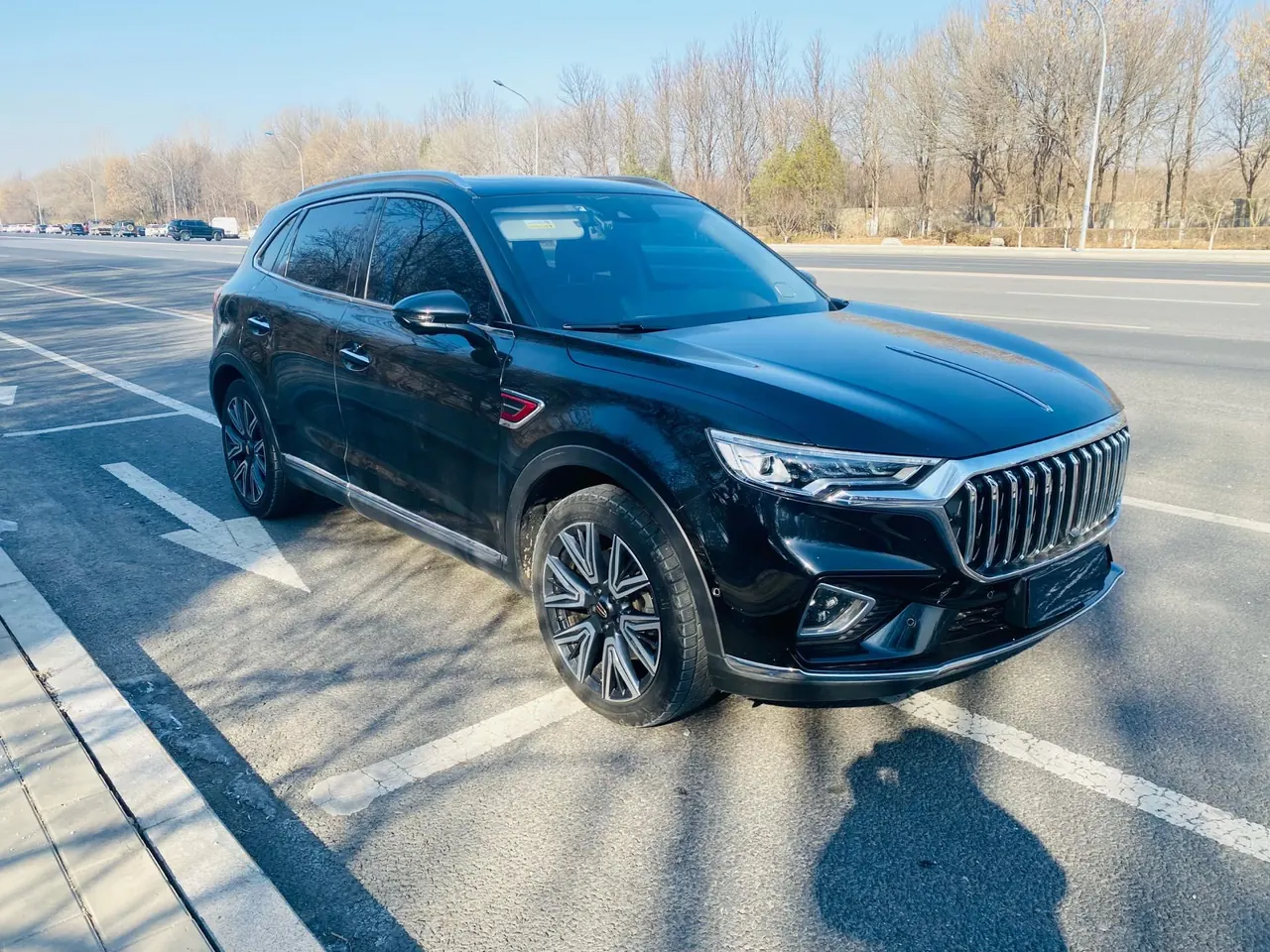 HongQi 2022 HS5 2.0T 4-wheel drive smart flag collar version automatic gear 3