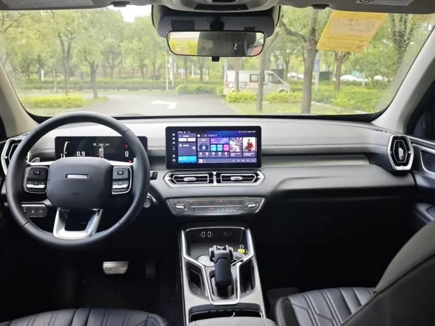 Haval 2025 H5 2.0T 4-wheel drive diesel pilot version automatic gear 5