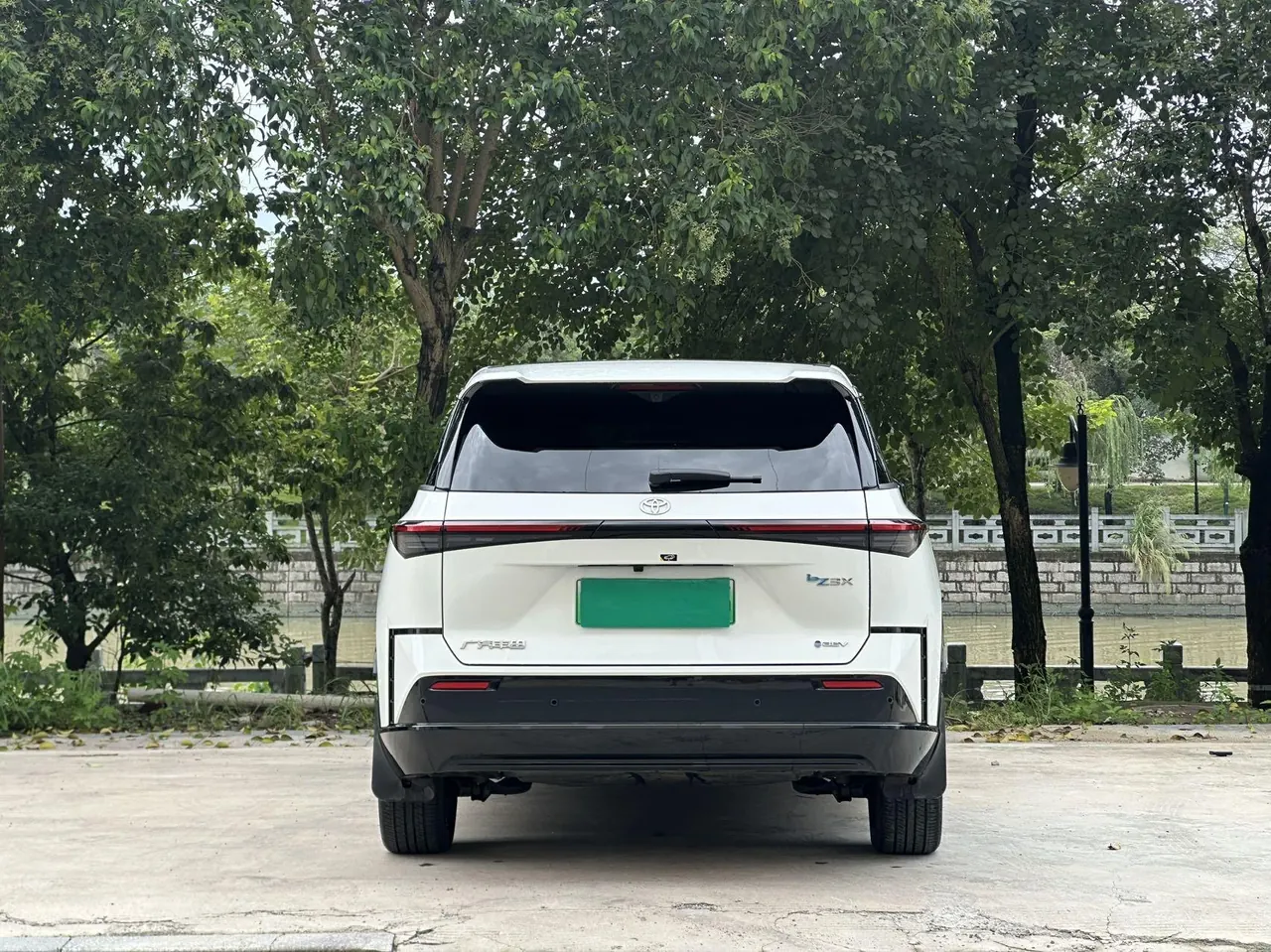 Toyota 2025 Platinum Intelligence 3X 520 Pro Advanced Intelligence Driving Edition Automatic Gear 8