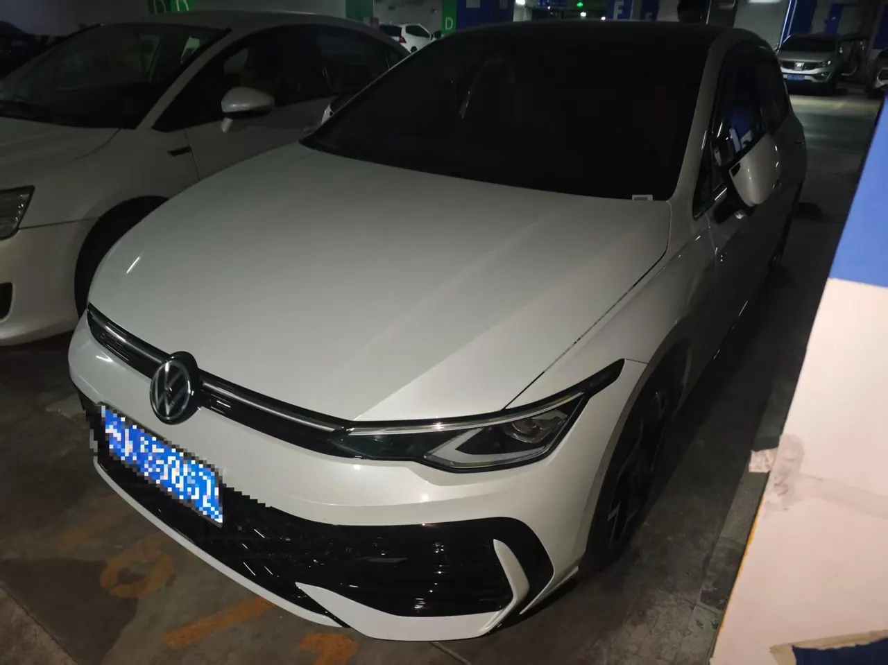 Volkswagen 2026 Golf 8 R-Line 1.5TSI 300TSI Automatic 6