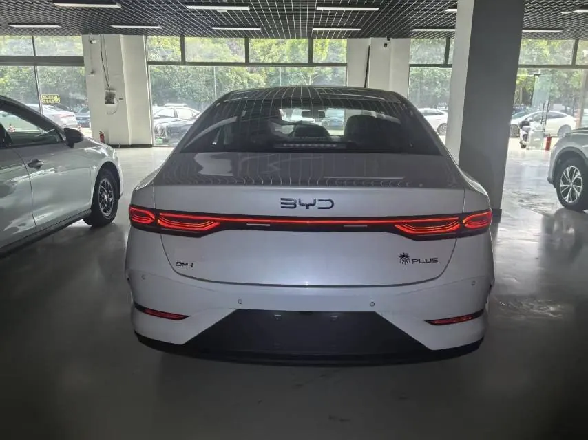 BYD 2026 Qin PLUS DM-i 1.5 CVT 128km Entry-Level Automatic 7