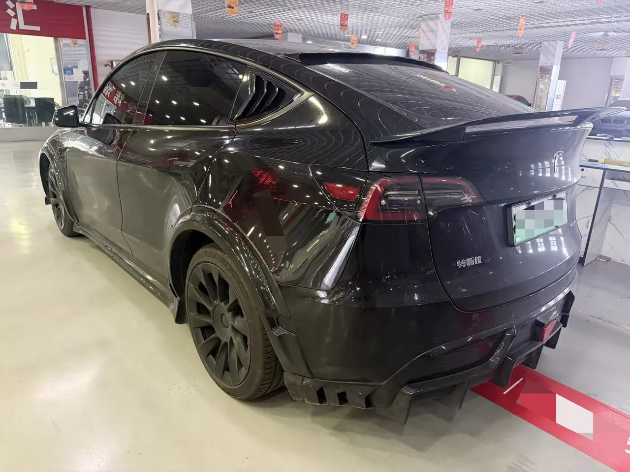 Tesla 2021 Model Y Standard Endurance Rear Drive Automatic Gear 4