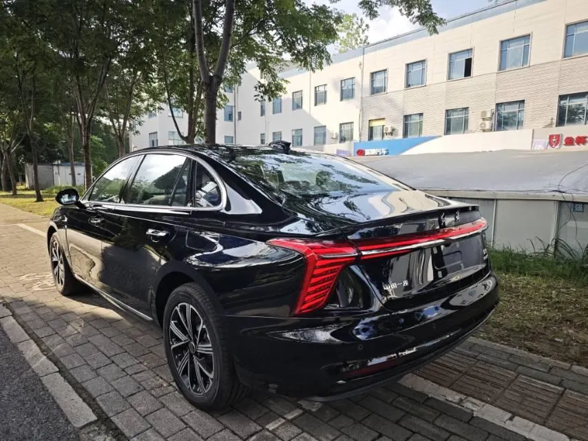 HongQi 2025 H5 PHEV 1.5T 130 Super Hybrid Automatic Gear 7
