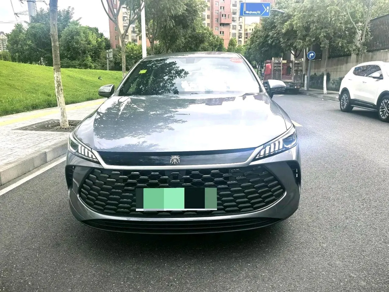 BYD 2025 Qin PLUS DM-i 1.5 stepless intelligent driving version 55KM leading automatic gear 2