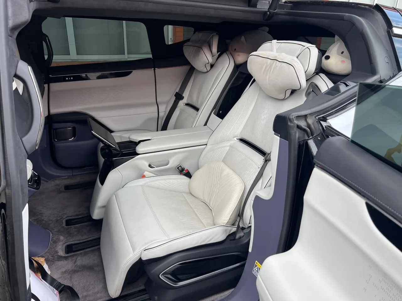 HiPhi 2021 HiPhi X Ultimate 4-seat Automatic Gear 4