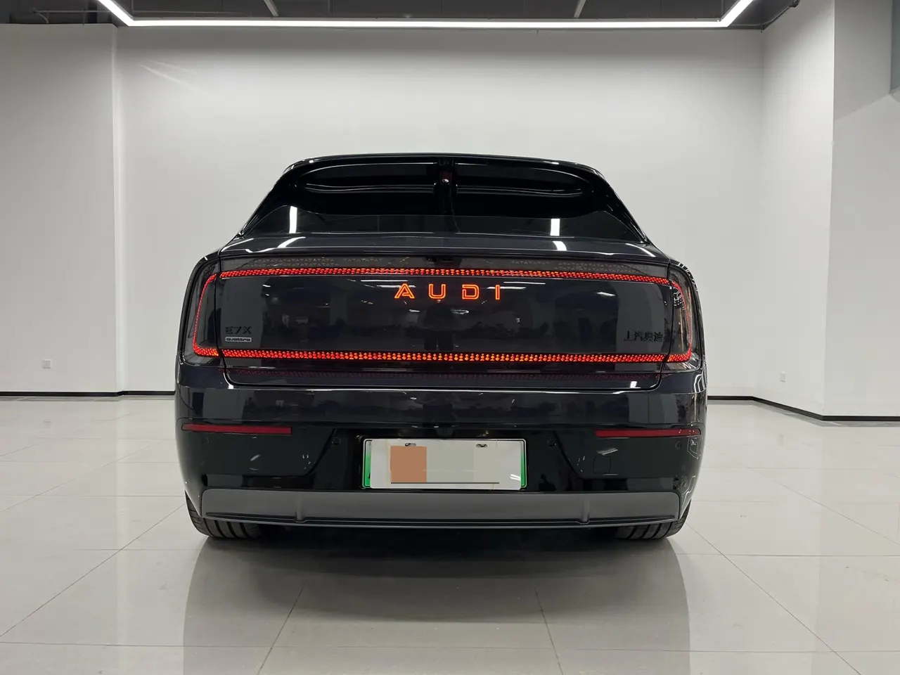Audi 2026 E7X Pioneer Quattro Automatic 5