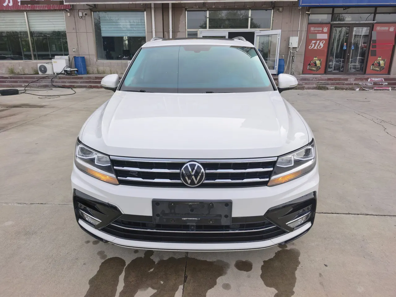 Volkswagen 2021 Tiguan L R-Line 2.0TSI 330TSI Two-Drive Overdrive Automatic Gear 3