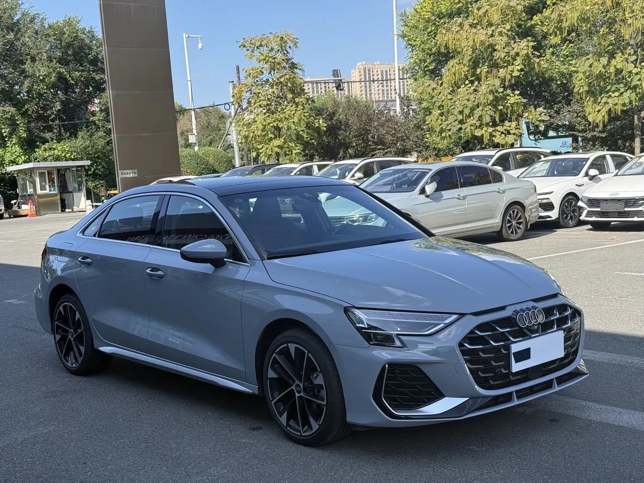 Audi 2025 A3L Limousine 1.5TFSI 35TFSI Flying Premium Automatic 3